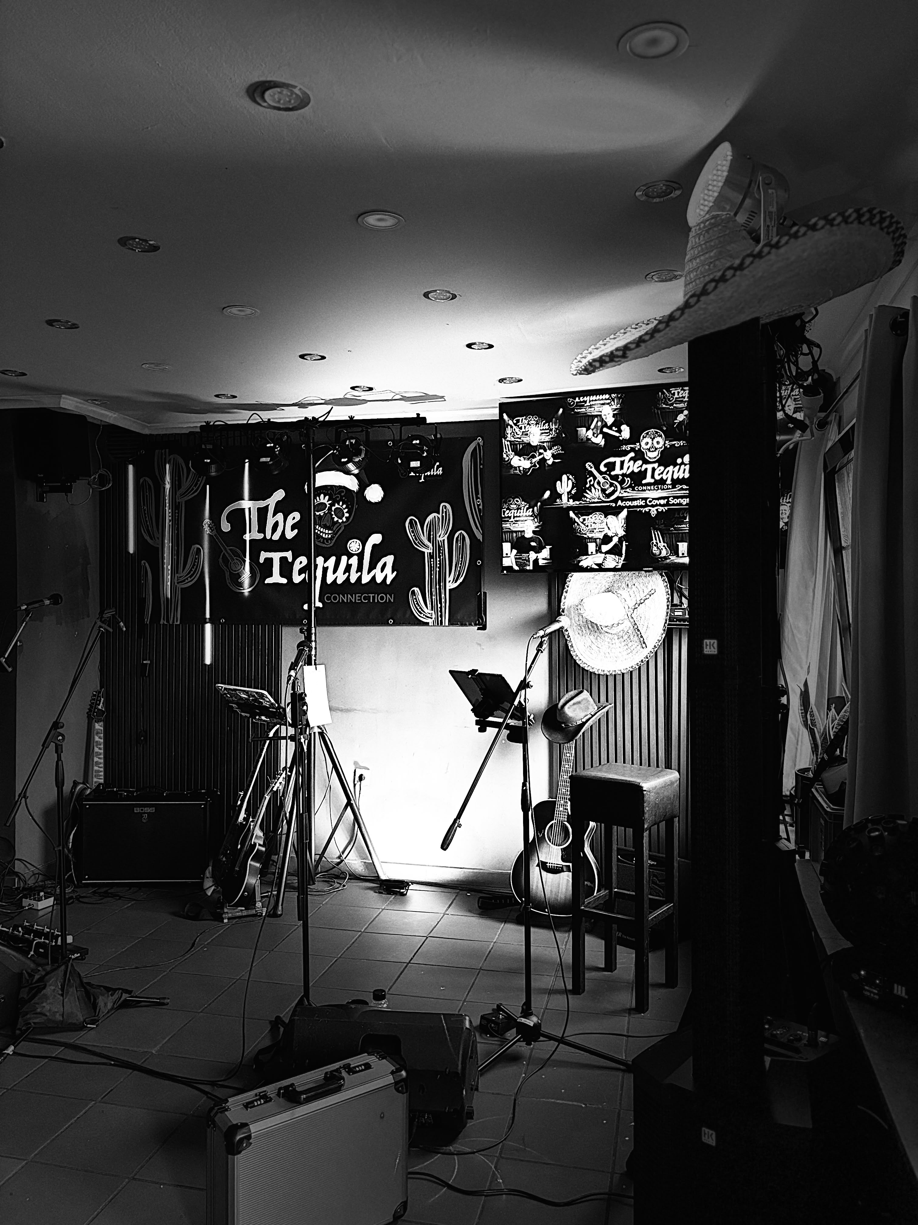 The Tequila Connection live